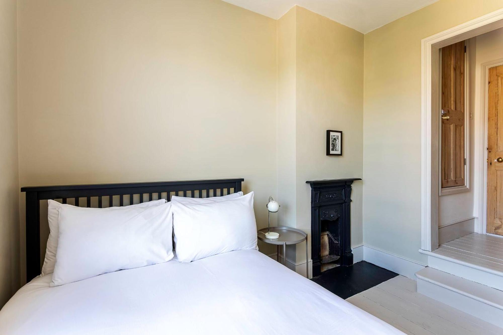 Casa de férias Tooting's Charming Victorian Garden Hideaway *