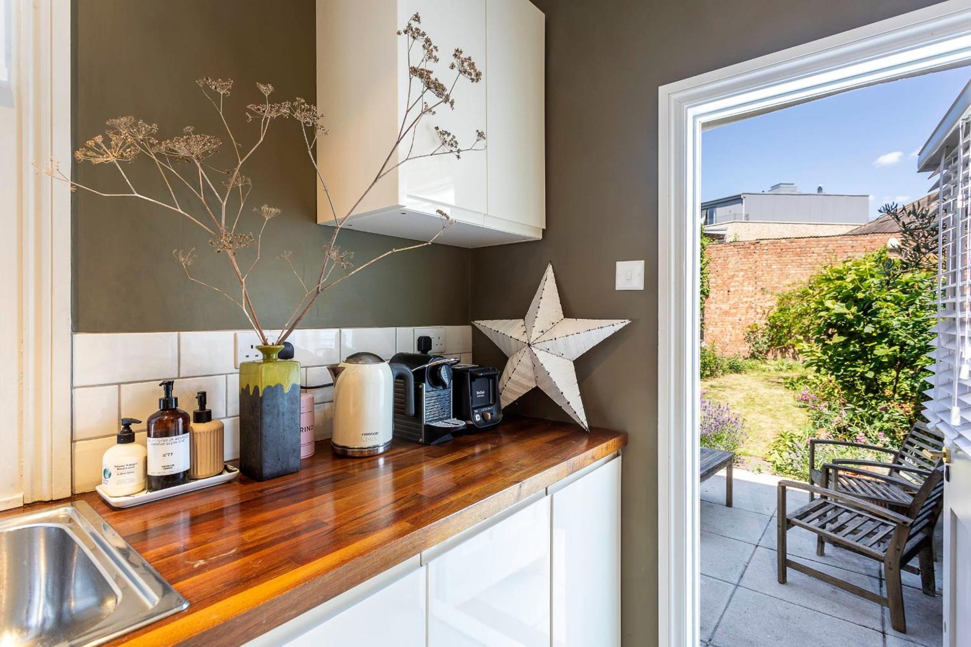 Casa de férias Tooting's Charming Victorian Garden Hideaway Londres