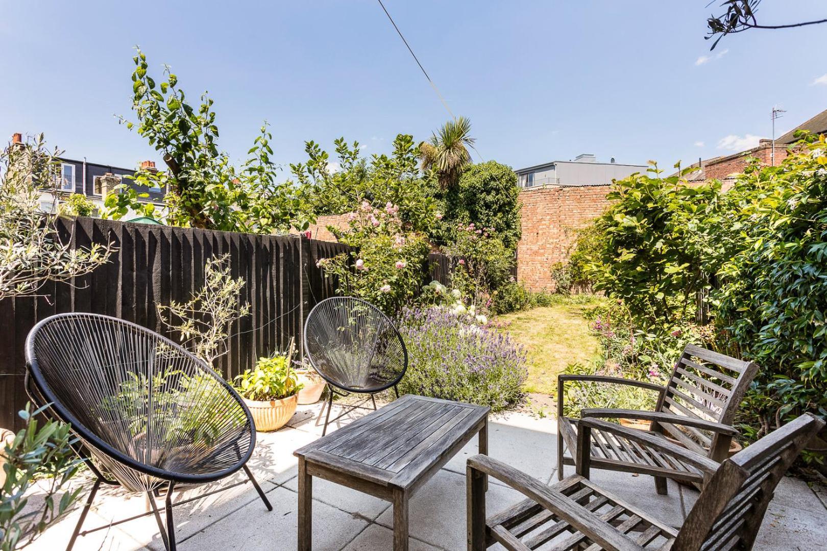Casa de férias Tooting's Charming Victorian Garden Hideaway *