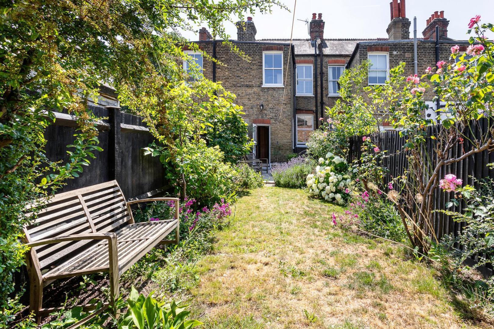 Tooting's Charming Victorian Garden Hideaway Casa de férias *
